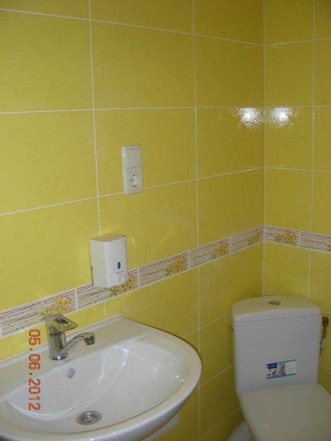 Гостиный Двор Odessa Extérieur photo