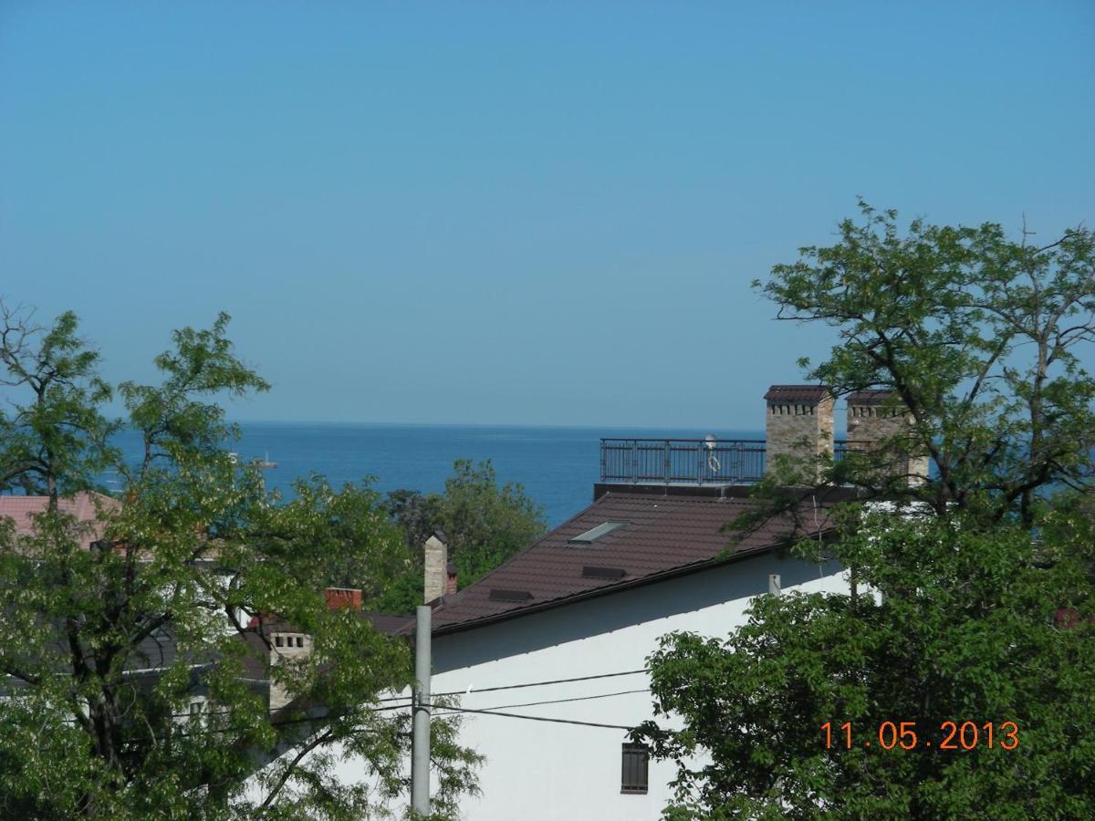 Гостиный Двор Odessa Extérieur photo
